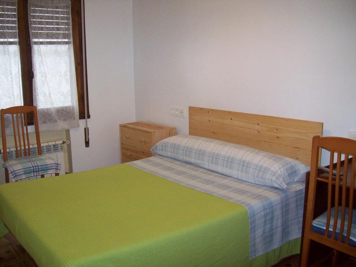 Pension Los Pinos Gijon Exterior photo